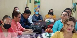 Homenaje a maestros y maestras en Tipitapa