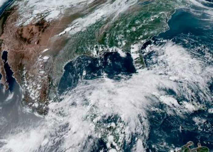 Huracán Agatha deja 11 muertos y 20 desaparecidos en México