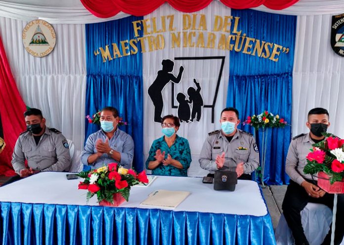 nota1 Sistema Penitenciario de Waswali, Matagalpa, celebró ayer el Día del Maestro nicaragüense