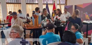 Exposición de emprendimientos con el MEFCCA en Nicaragua