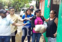 Entregan en Managua paquetes alimenticios a madres de héroes y mártires Paquetes alimenticios para familias de Managua