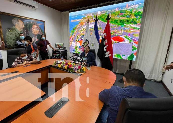 Conferencia de prensa de la EPN en Nicaragua