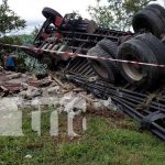 Vuelco de rastra en Jinotega deja un fallecido, lesionados y daños materiales Escena de mortal accidente de tránsito en Jinotega