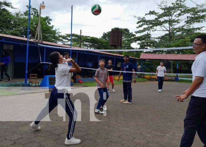rio-san-juan-fes-02 Competencia deportiva con la FES en Río San Juan