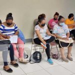 Capacitan a padres de familia en Nicaragua sobre cuido de prótesis auditiva Encuentro con padres de familia con hijos o hijas con discapacidad auditiva en Nicaragua