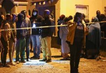 Encuentran a 20 jóvenes muertos en bar de Sudáfrica
