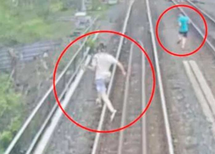 ¡Impactante video! Niños se salvaron de ser atropellados por tren en Canadá