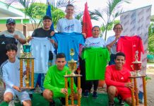 El Movimiento Deportivo Alexis Arguello entregó uniformes de Futbol Sala Movimiento Deportivo Alexis Arguello de Juventud Sandinista 19 de Julio, realizó entrega de uniformes