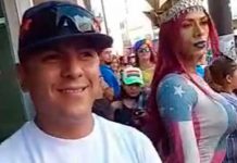 Mujer lleva a su esposo a marcha gay, su reacción se vuelve viral Mujer lleva a su esposo a marcha gay, su reacción se vuelve viral