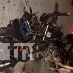 Motorizado perece al estrellarse contra un furgón en Somotillo, Chinandega Motorizado perece al estrellarse contra un furgón en Somotillo, Chinandega