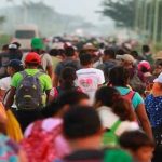 Varios migrantes viajan en caravana desde el sur de México Varios migrantes viajan en caravana desde el sur de México