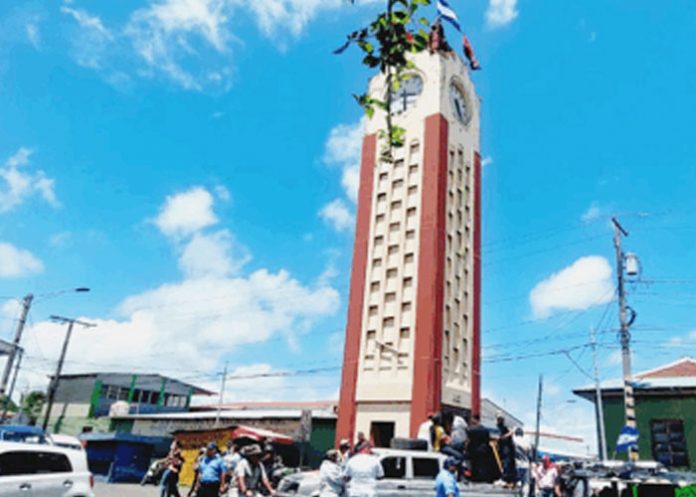1 Iniciamos remodelación del histórico reloj en Diriamba, Carazo