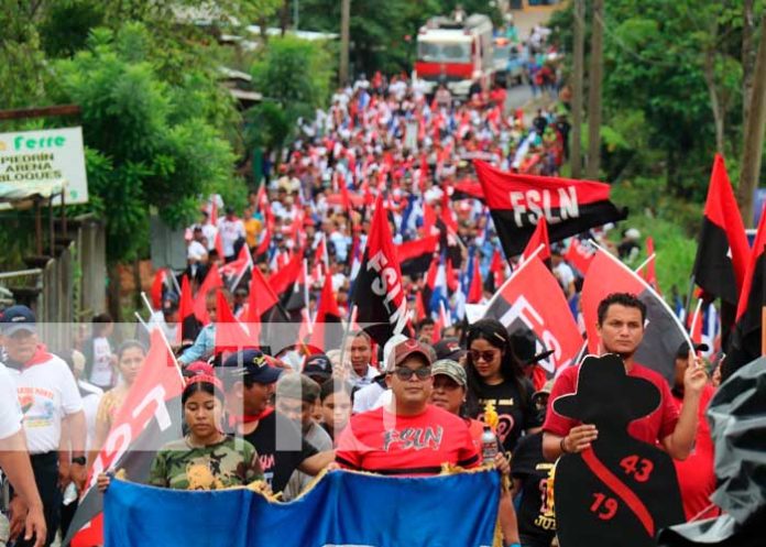 Marcha en Siuna celebra el 43 aniversario de la Revolución Popular Sandinista