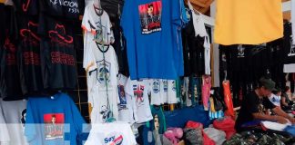 Ventas de artículos alusivos a la Revolución, fueron exitosas durante este 19 de Julio