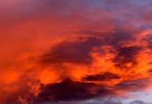 Cielo rosa en Australia: Misterio al fin resulto