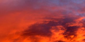 Cielo rosa en Australia: Misterio al fin resulto