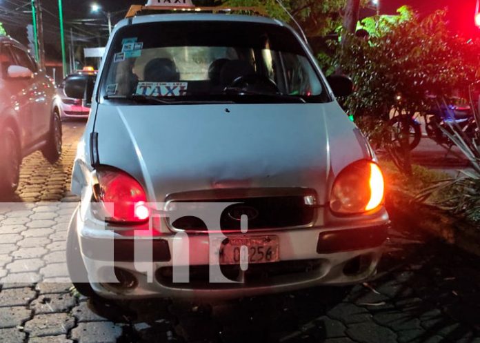 Imprudencia vial deja a motociclista fracturado en Managua