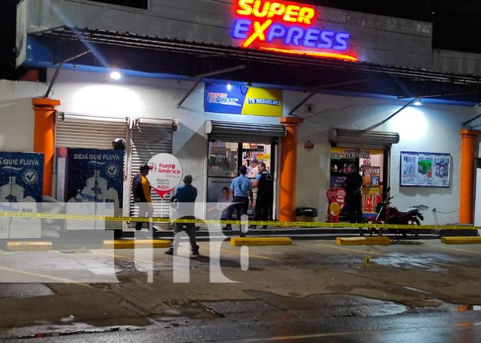 Sin vergüenzas asaltan Super Express del km 16 carretera a Masaya, Managua