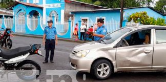 Invasión de carril provoca accidente entre moto y taxi en Matiguás