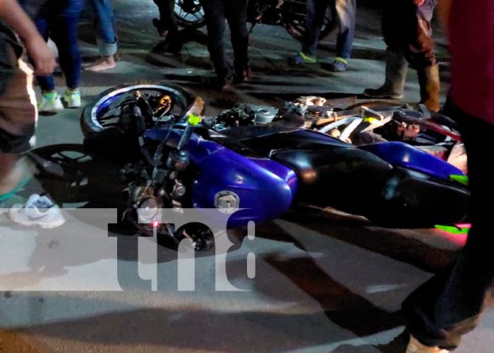 Motociclista grave tras impactar contra un camión en Juigalpa