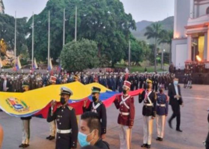 111 Venezuela conmemora a Simón Bolívar en su aniversario 239