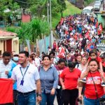Realizan caminata en Bluefields en saludo al 43/19 Realizan caminata en Bluefields en saludo al 43/19