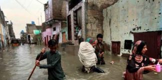Potentes lluvias en Pakistán dejan 160 muertos hasta el momento