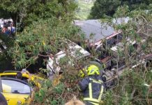 ¡VIDEO! Camión en Colombia queda sin frenos y ocasiona mortal accidente