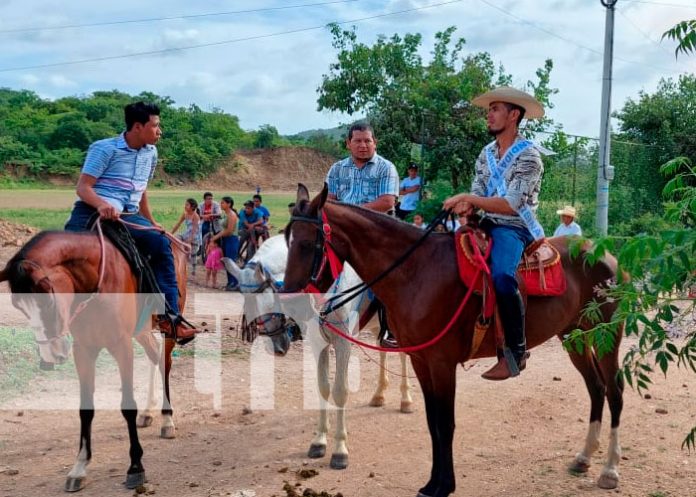 Realizan tradicionales carreras de cinta en Somoto