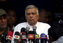 Nombran presidente interino al primer ministro de Sri Lanka