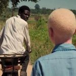«Padre» detenido al intentar vender a sus 3 hijos albinos en Mozambique Cuerpos serian utilizados para brujería en Mozambique
