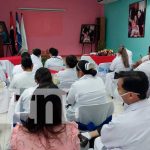 MINSA entregó 1 mil 300 equipos móviles a médicos de las Clínicas de Atención Integral Entrega de equipos móviles para clínicas de atención integral del MINSA