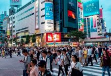 Un año de cárcel en Japón para quienes insultan en las redes sociales
