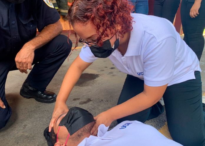 .4 Ministerio de la Juventud participa en taller de rescate y primeros auxilios