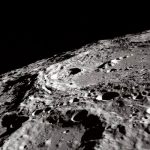 Descubren en la Luna cuevas y pozos frescos para los campamentos base