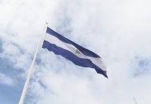 Nicaragüense, Por Gracia de Dios (Por: Gustavo Espinoza M.) Día de la Bandera en Nicaragua refleja la determinación por la soberanía