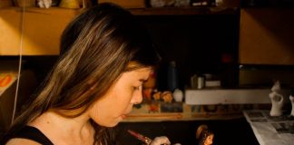 El Rincón de Artesanías de Bertha un dulce resplandor de creatividad