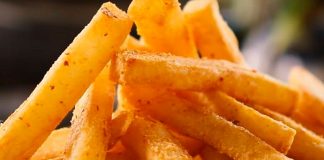 ¡Todo por unas papas fritas! Hombre mató a cuchillazos a un cliente