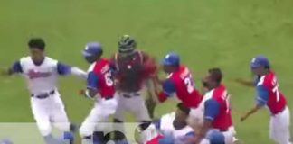 "Al mejor estilo callejero! Juego de Béisbol termina en batalla campal