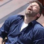 Se hace viral en Twitter el "meme perfecto" de Ben Affleck roncando