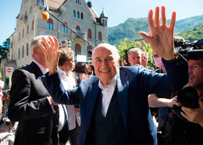 Blater sepp, blatter, michel, platini, futbol, fifa,