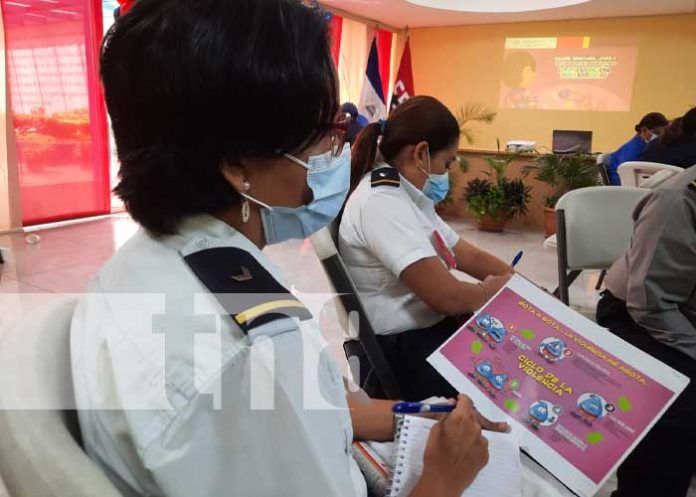 MIGOB facilita a funcionarios la cartilla de prevención al Femicidio