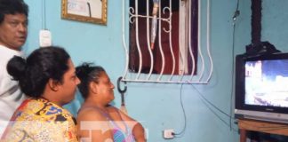 Familias de Managua atentas al mensaje del presidente Daniel Ortega este 43/19