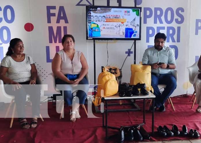 Emprendedores de Nicaragua preparan feria en saludo a estudiantes