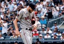 Chris Sale sufre fractura en dedo meñique chris, sale, medias, rojas, boston, mlb,