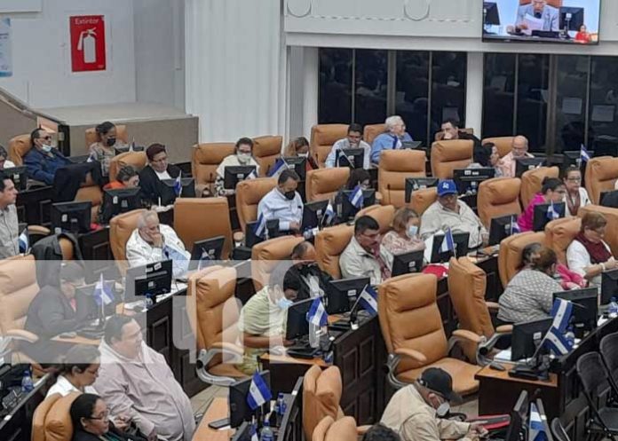 asamb-01 Sesión parlamentaria en la Asamblea Nacional de Nicaragua