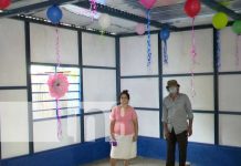 Managua: Familia del barrio Recreo Sur pasa de la precariedad a la seguridad Entrega de una nueva vivienda en Managua