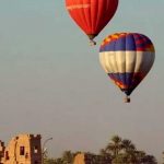 ¡Terror en el aire! Globo aerostático se desplomó con 28 turistas en Egipto