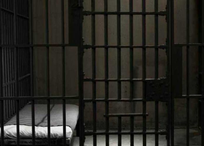 estados-unidos1 ¡Noche de terror en Estados Unidos! Violación masiva de mujeres en cárcel