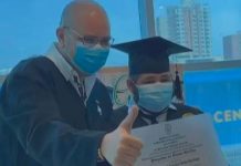 Increíble: Rector graduó alumno con leucemia en hospital de Colombia Dijo rector "Si tú no vas, nosotros venimos" en Colombia